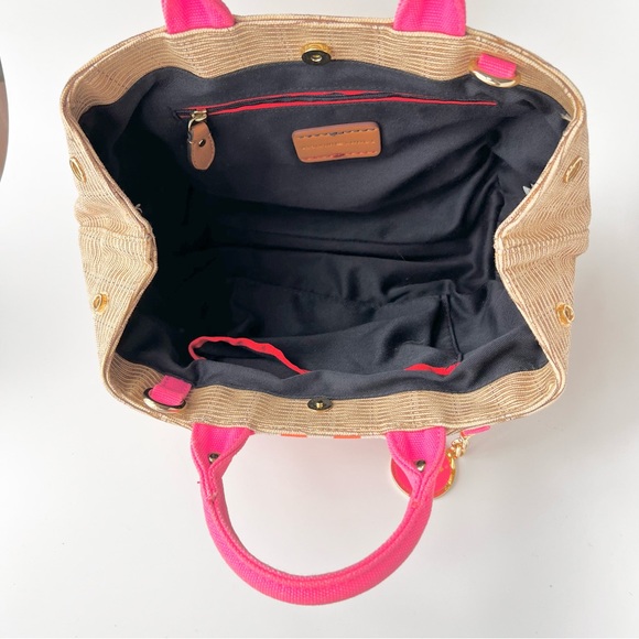 Tommy Hilfiger Preppy Jolene Printed Straw w/ Printed Stripes Pink Handbag - Picture 10 of 16